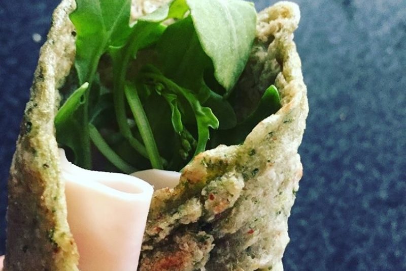 Crepes de trigo sarraceno, kale y jengibre